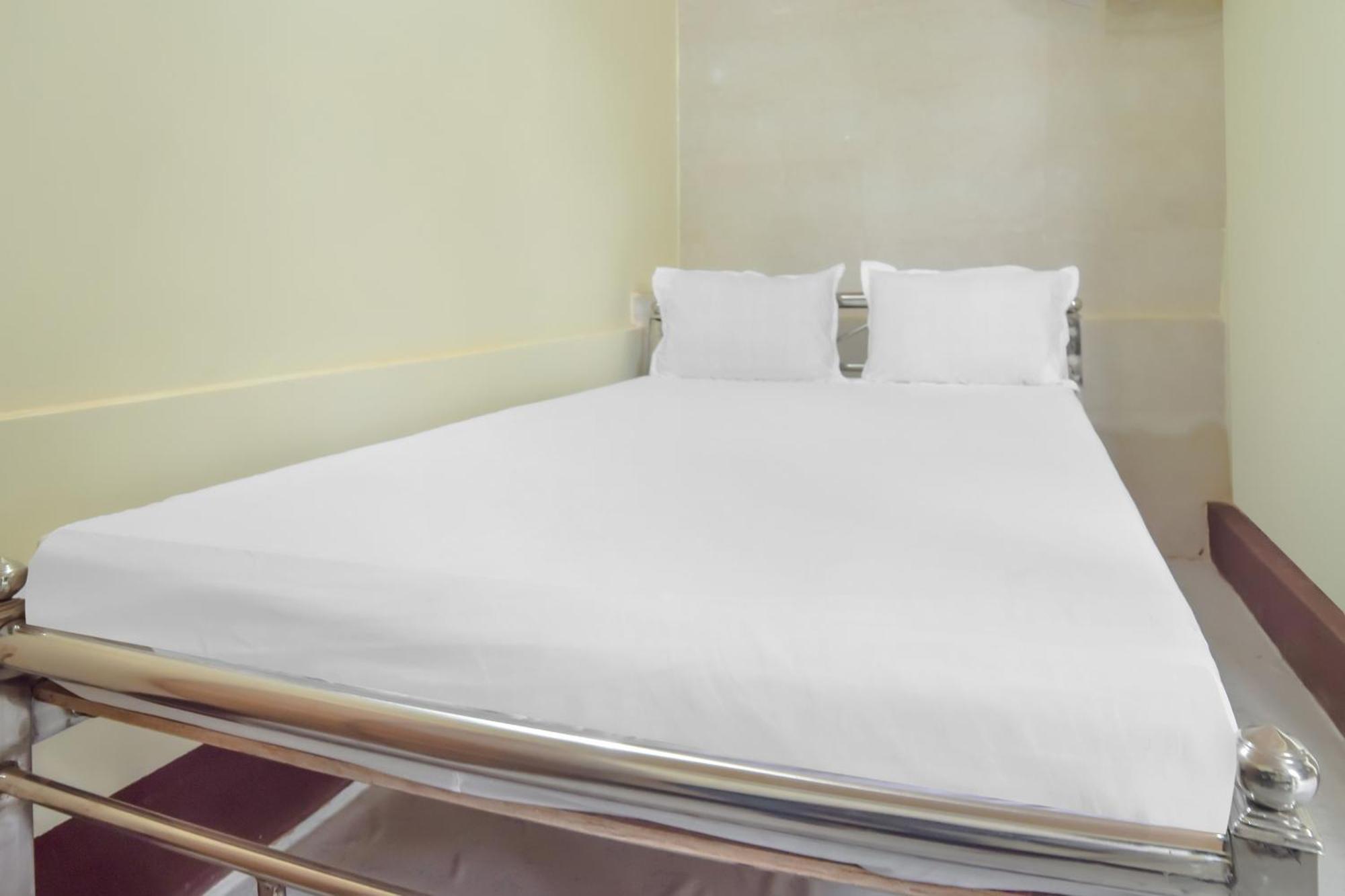 Hotel O Darshini Homes Гувахати Экстерьер фото
